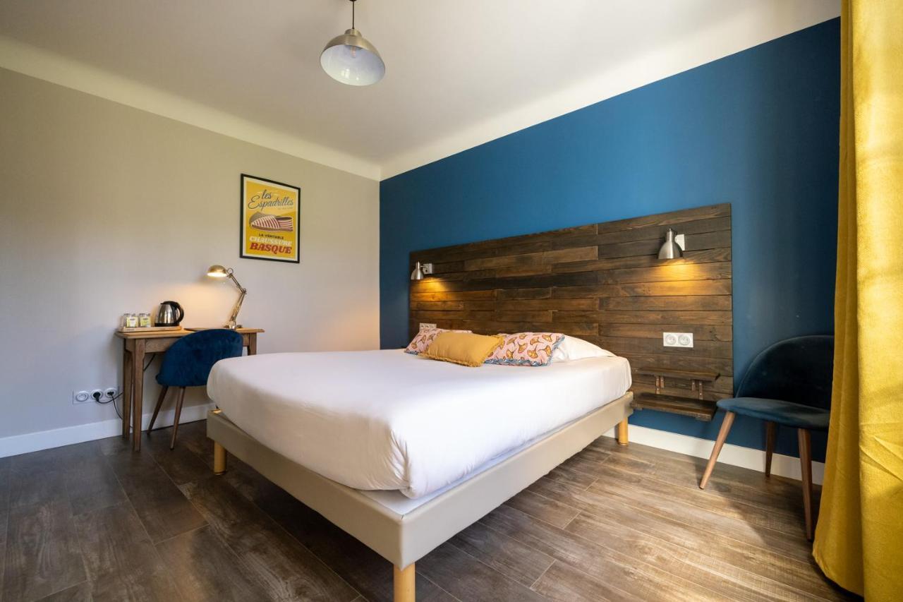 Logis Hotel St Sylvestre Aldudes Exteriör bild