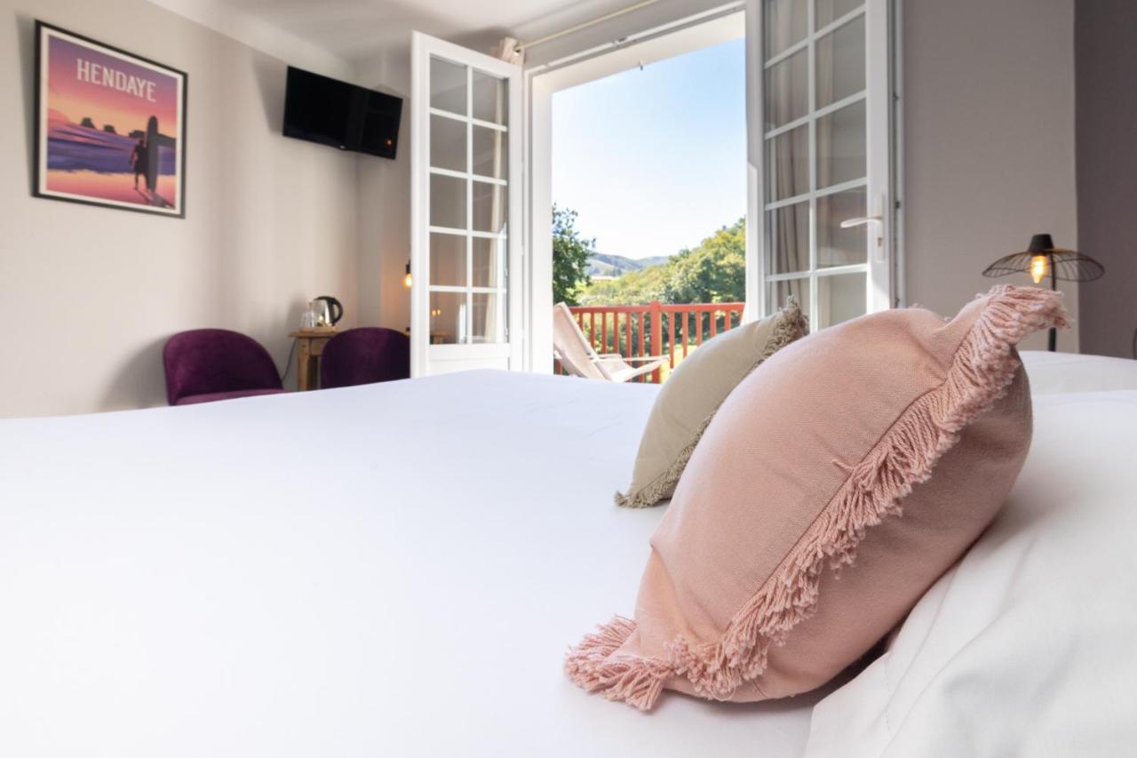 Logis Hotel St Sylvestre Aldudes Exteriör bild