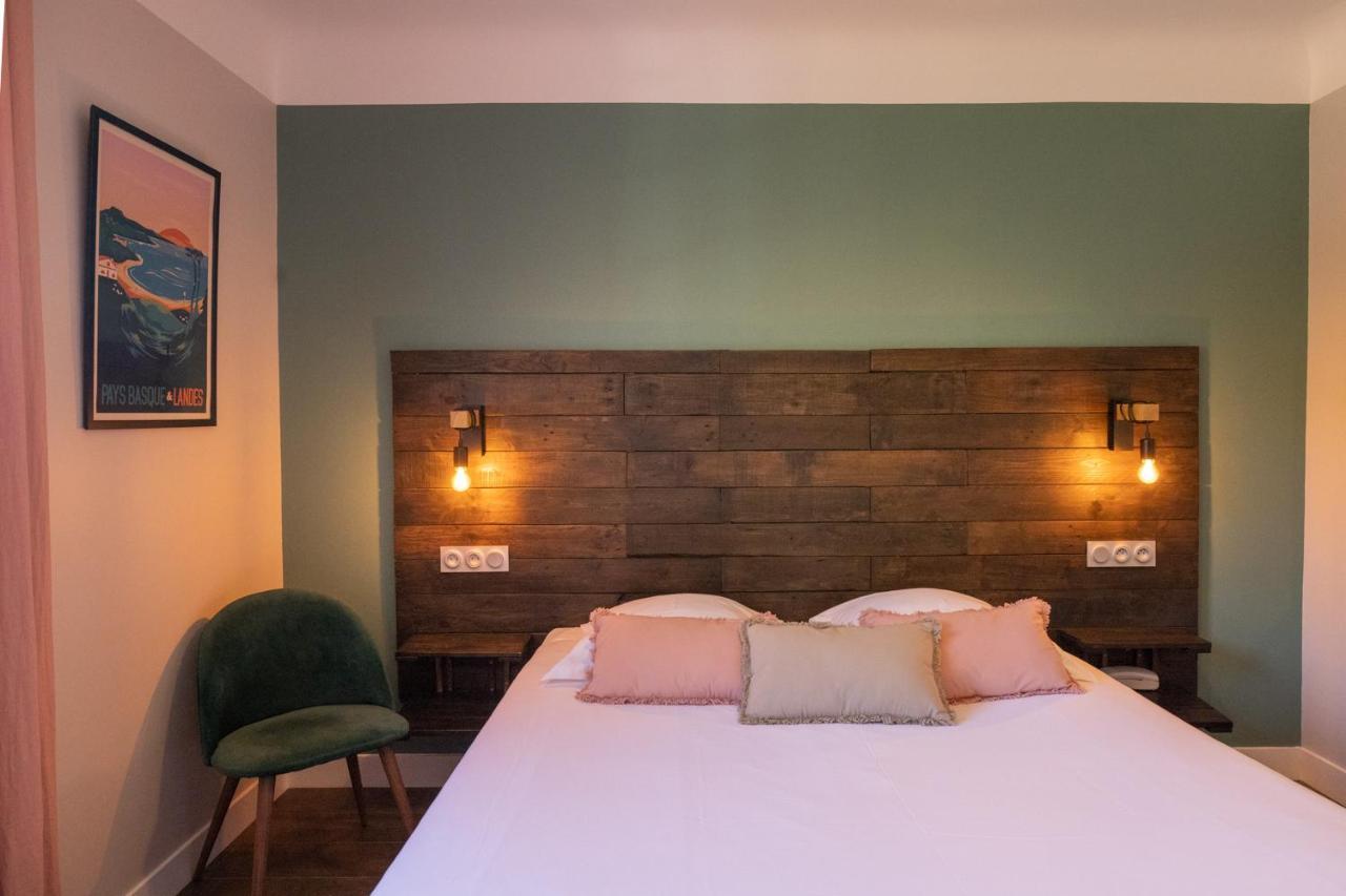 Logis Hotel St Sylvestre Aldudes Exteriör bild