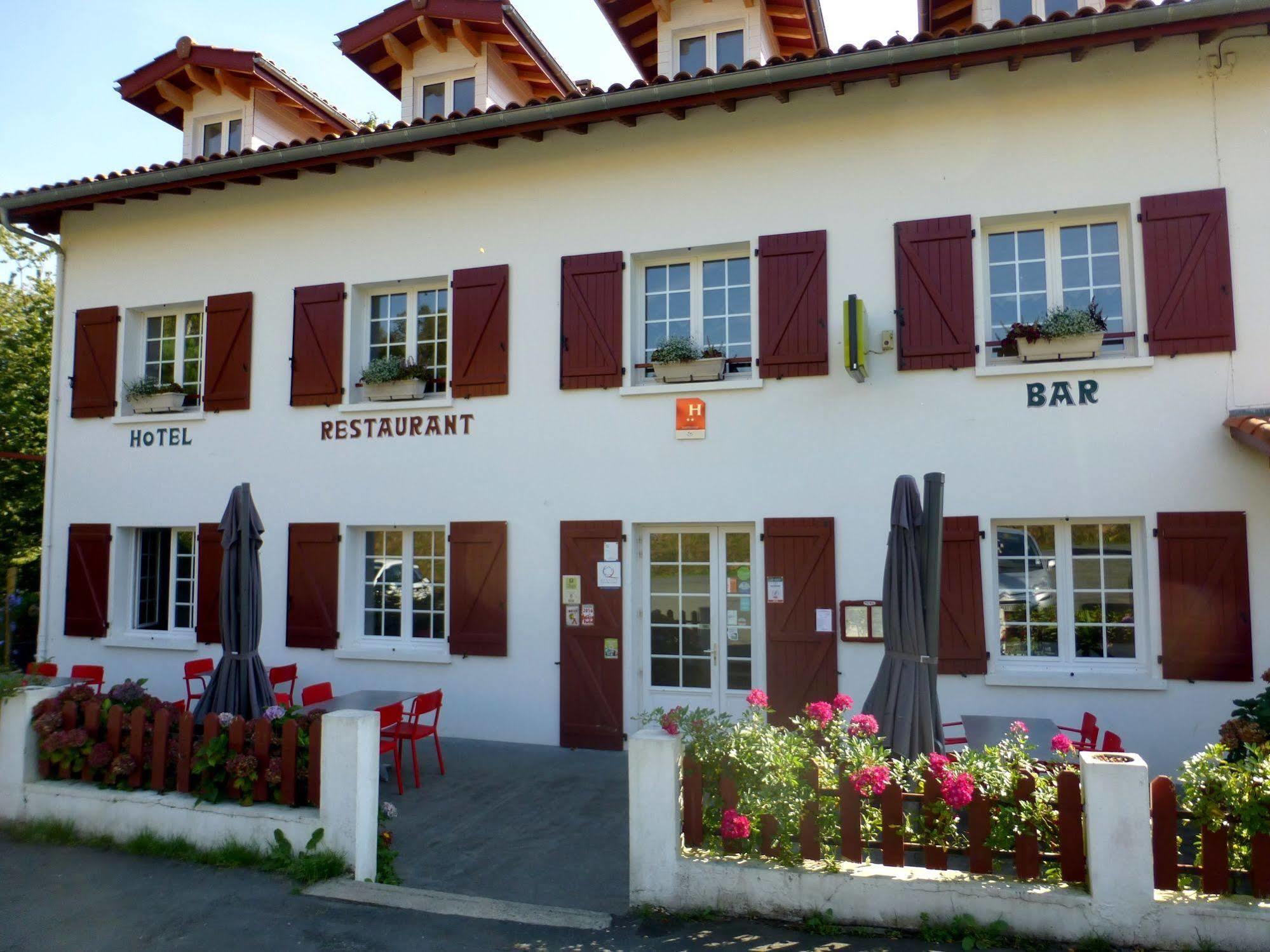 Logis Hotel St Sylvestre Aldudes Exteriör bild